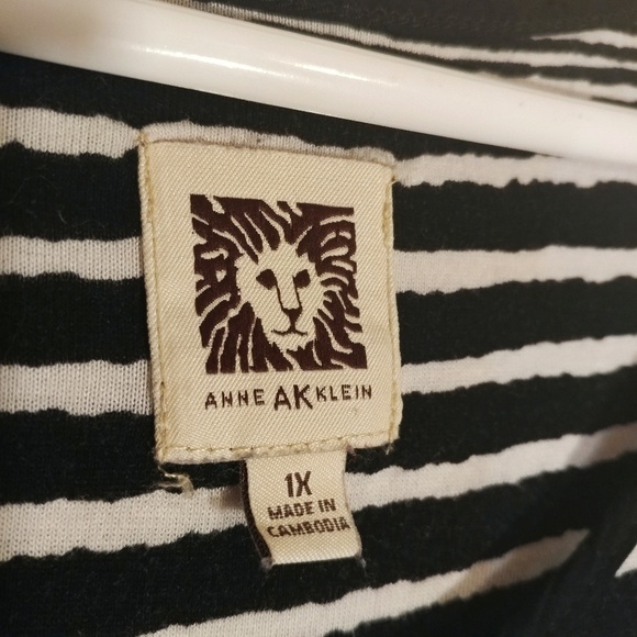 Anne Klein Striped Layered Tee with Pocket - Picture 3 of 4